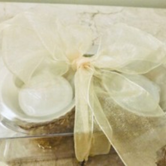 Candle Gift Set NEW 2 candles in Gold Sequin Candle Holders Boxed  Romantic! - Picture 2 of 2